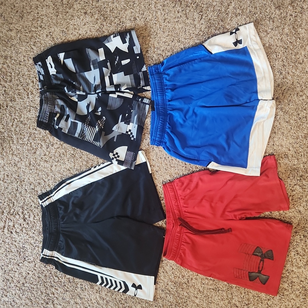 Sold! Bundle of 4 boys Under Armour shorts